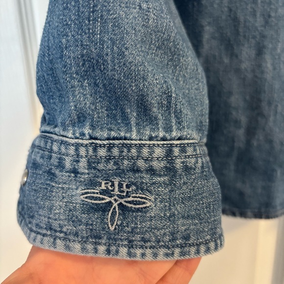 VTG Ralph Lauren Western Blue Denim Shirt with Pearl Buttons & Intricate Details - Picture 8 of 15
